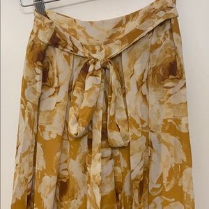 2 P.C. set, maxi skirt and cropped wrap style top
